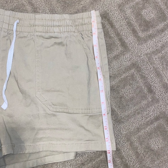 Bluenotes 31" Waist Tan High Rise Jogger Shorts with Drawstring - Picture 6 of 7